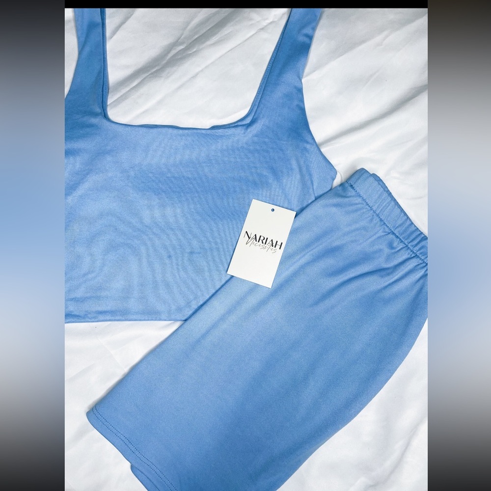 NEW blue set
